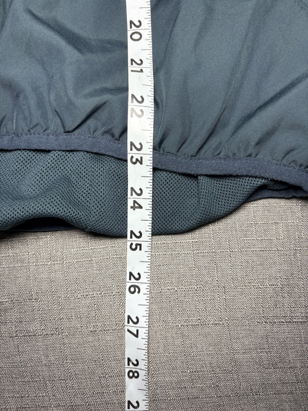 H&M Running Lightweight Windbreaker Jacket - Picture 7 of 7